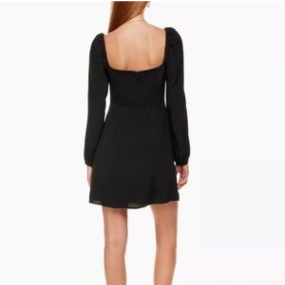 Aritzia Sunday Best | Square Neck Mini Dress - Picture 2 of 6